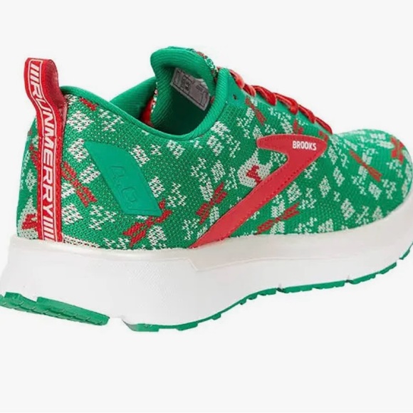 Brooks “Revel” Running Shoes - Picture 3 of 15